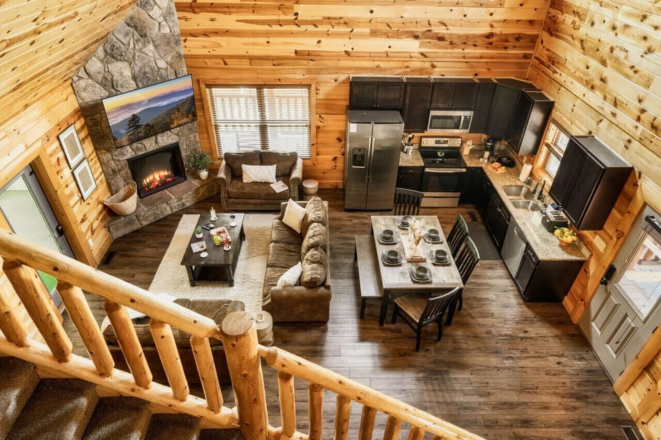 Living room/dining area/kitchen on main level!