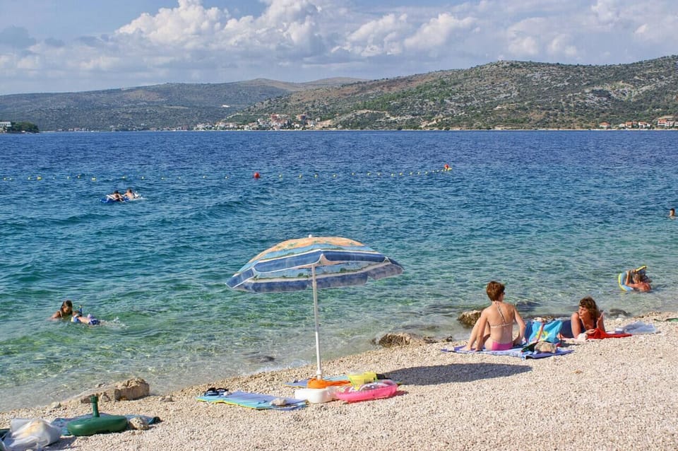 Nearby beaches