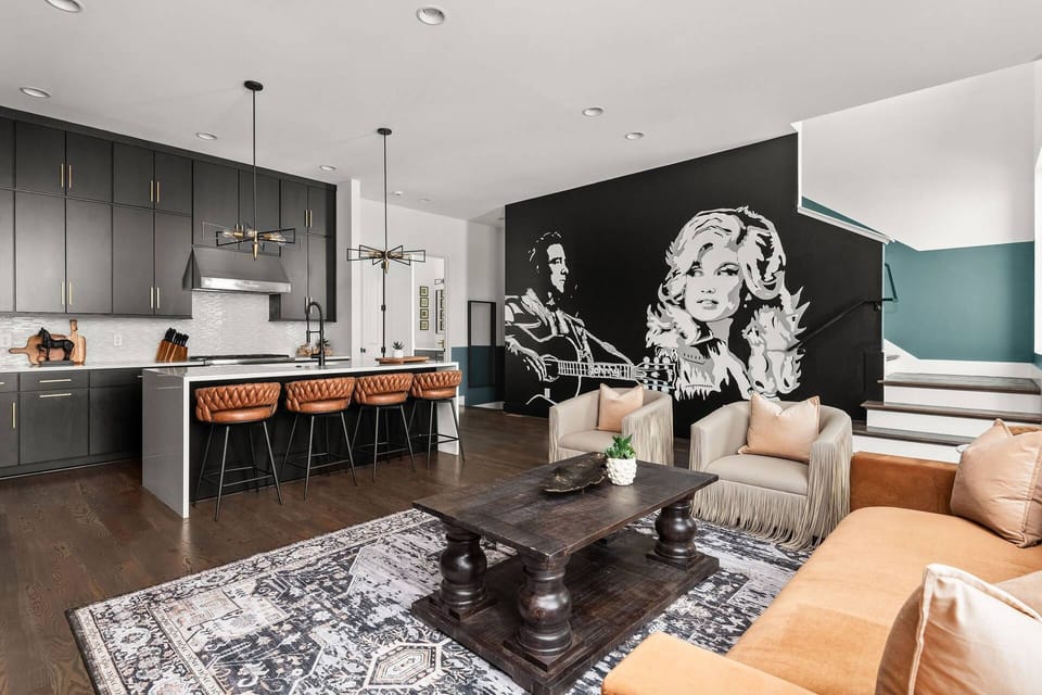 Welcome to the Howdy Honey!