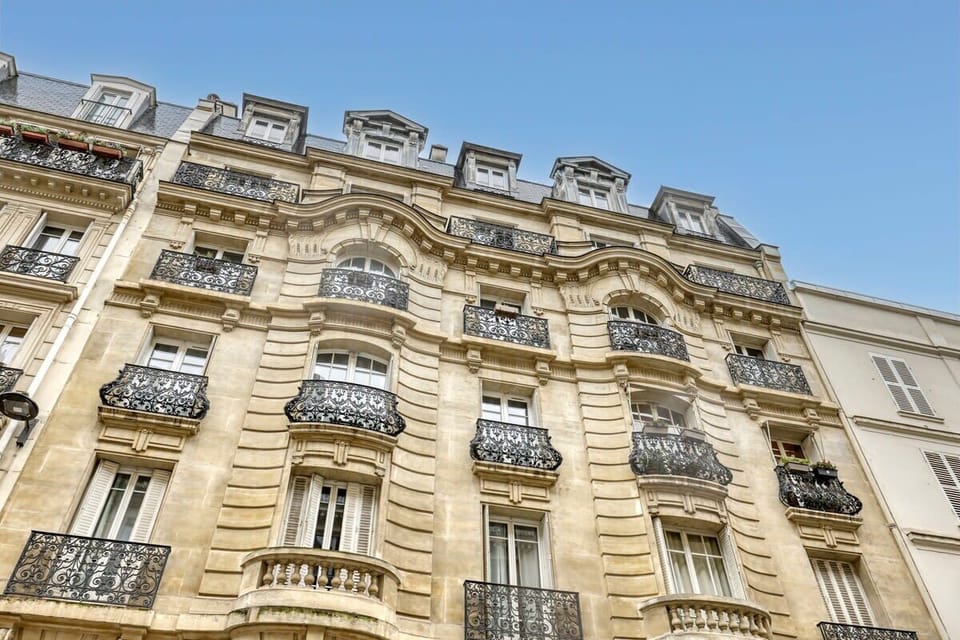 Façade