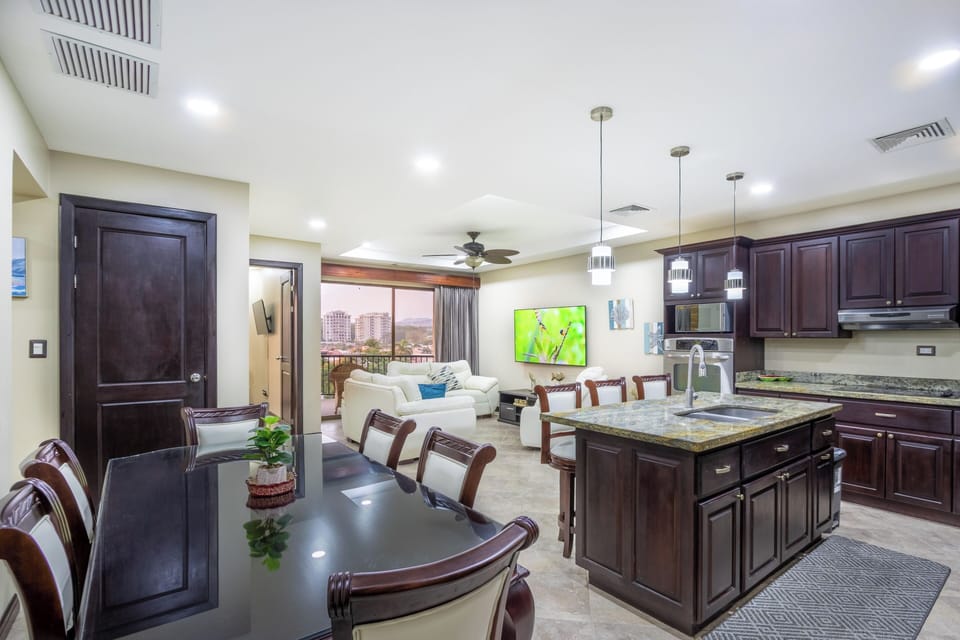 Dining Table Entrance