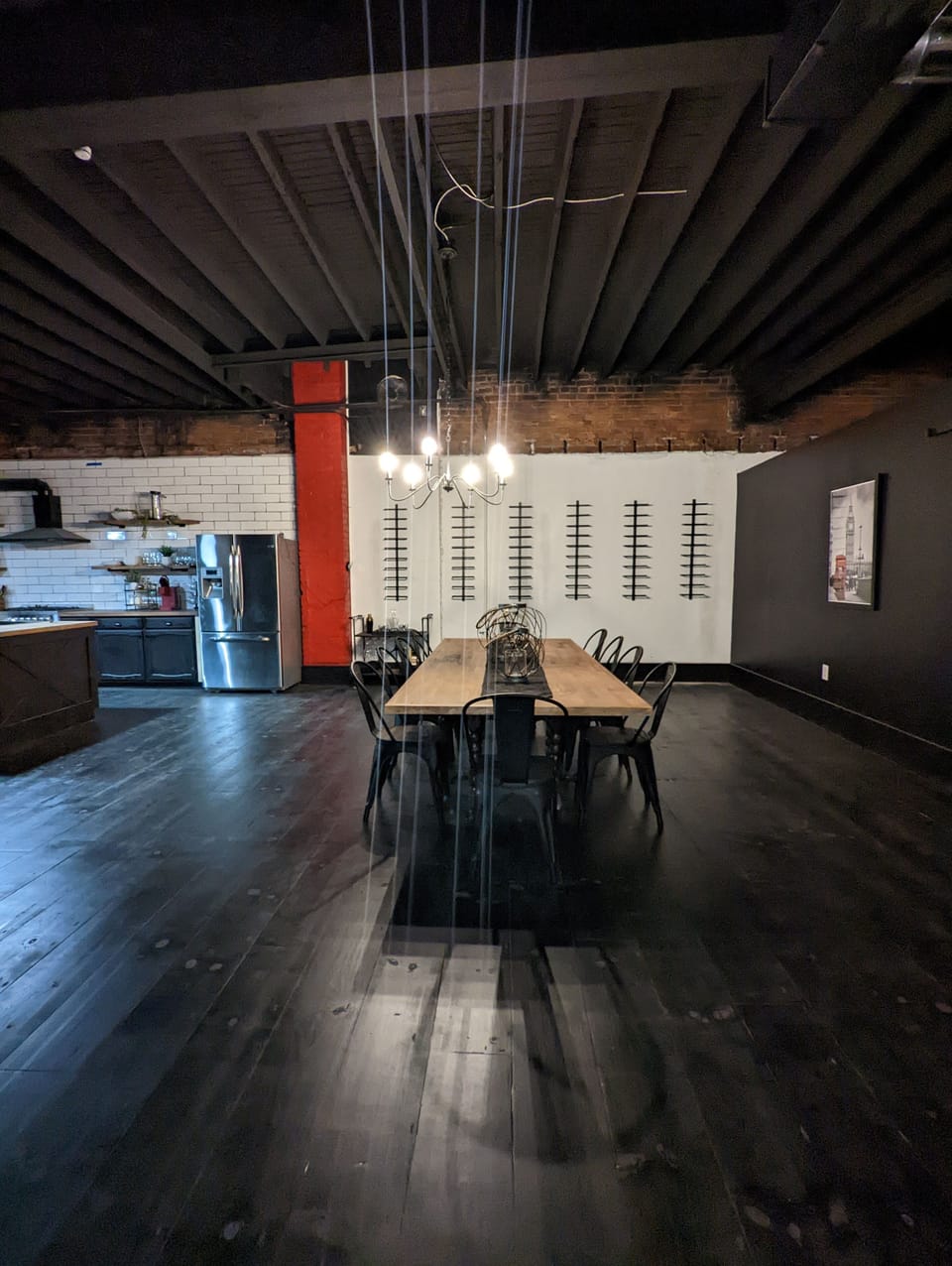 Dining room photo 1