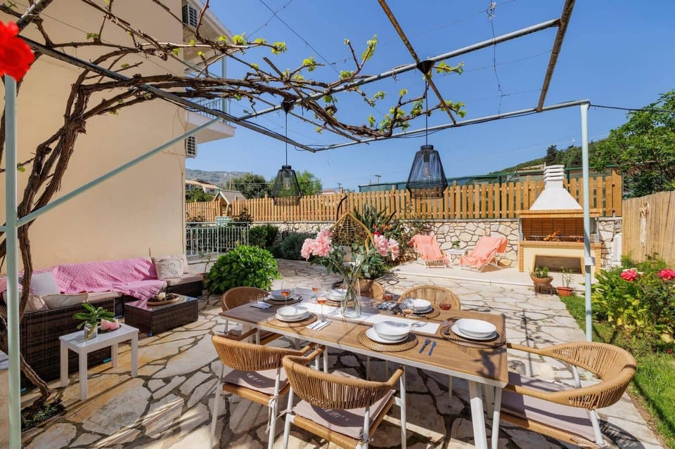 Villa Pelagia's Garden House image