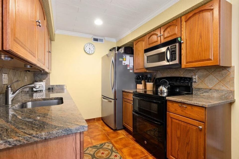 Kitchen/dining area