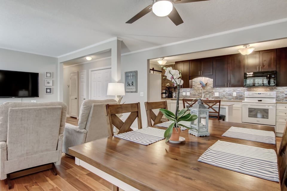 Dining room with view to LR & Kitchen