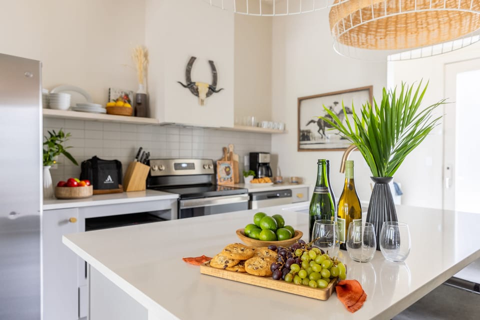 Everything you need to prep and serve.