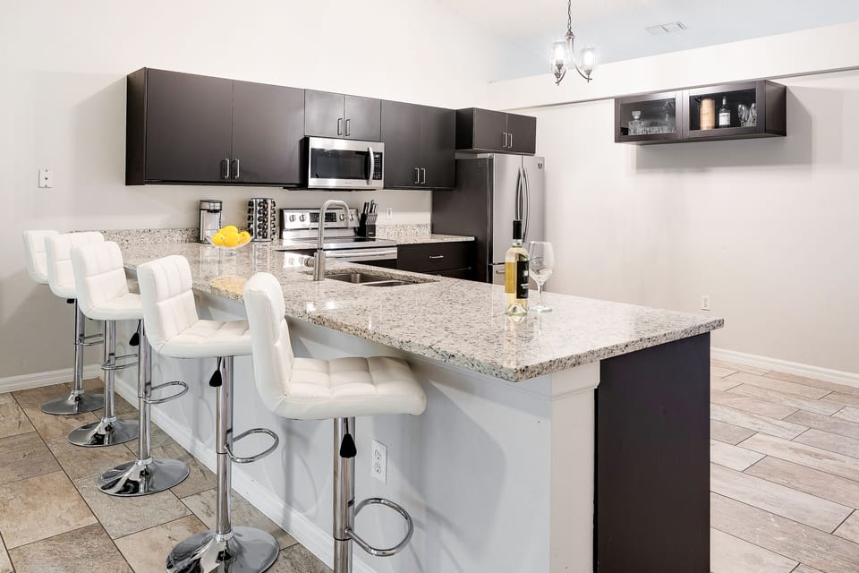 Beautiful Chef's Kitchen with large Island