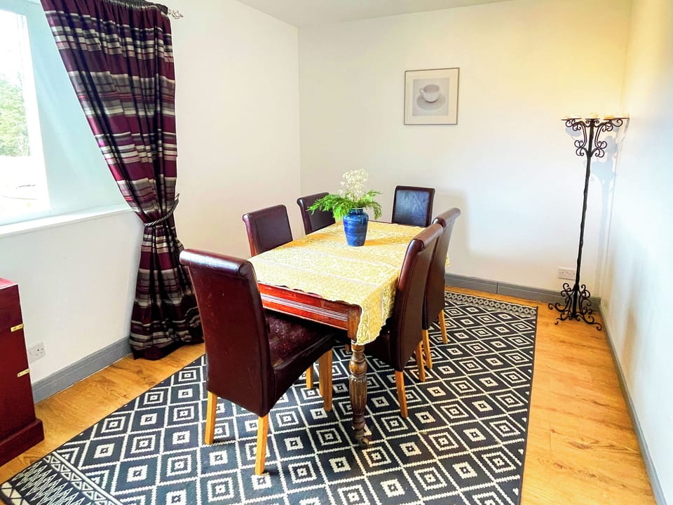 Dining room | Colzium Farmhouse, Kirknewton, near Edinburgh