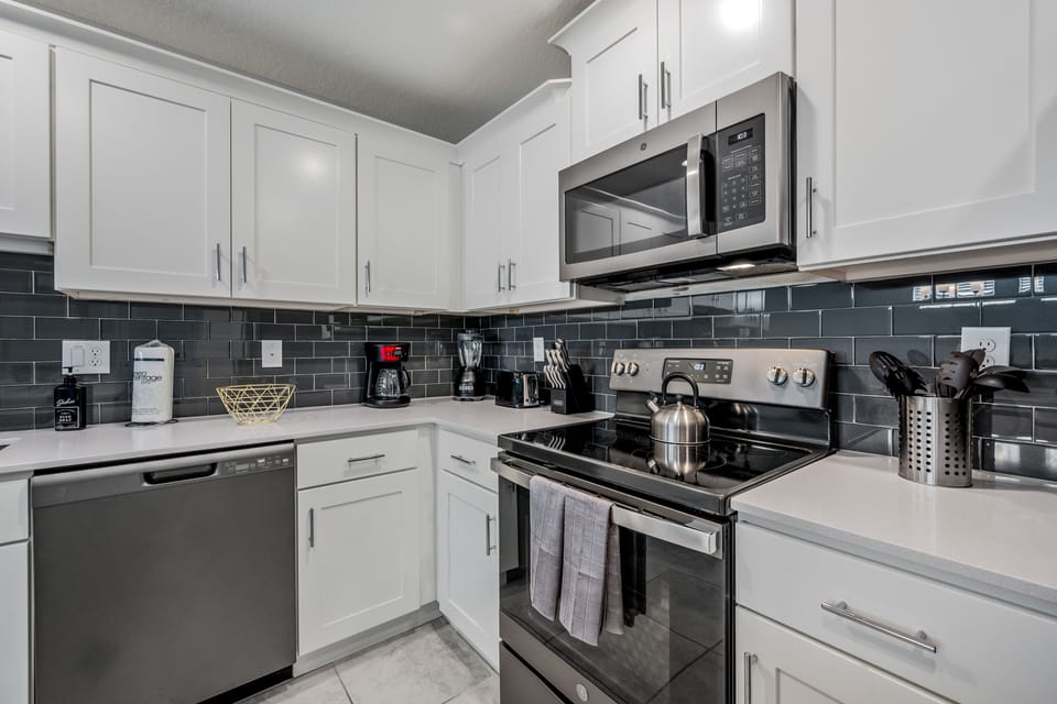 Fully outfitted kitchen
