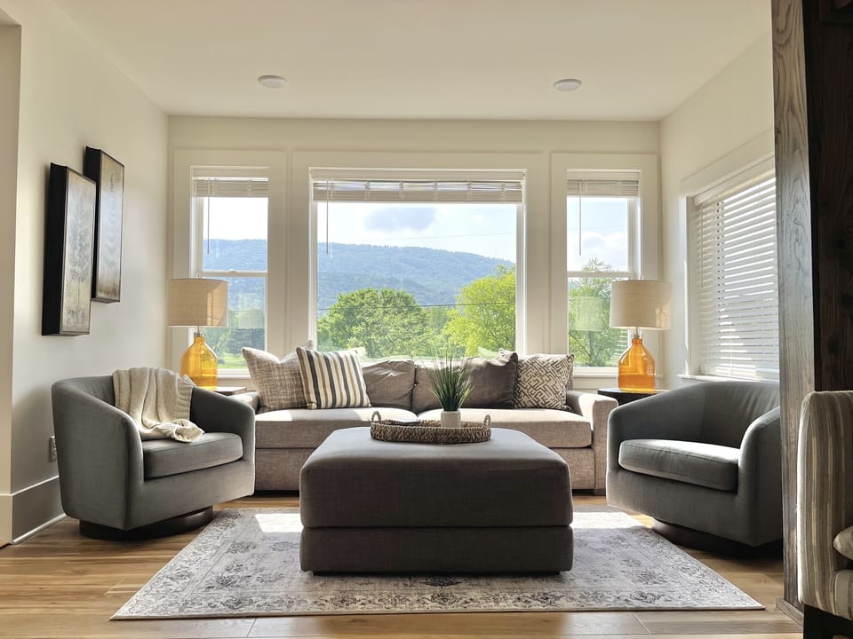 Stunning views of Mt Nebo!