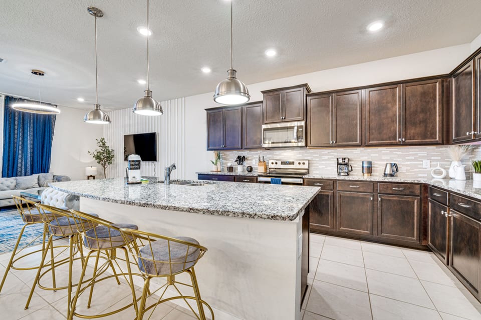 Kitchen | 1st Floor | Drip Coffee Pot | Toaster | Blender