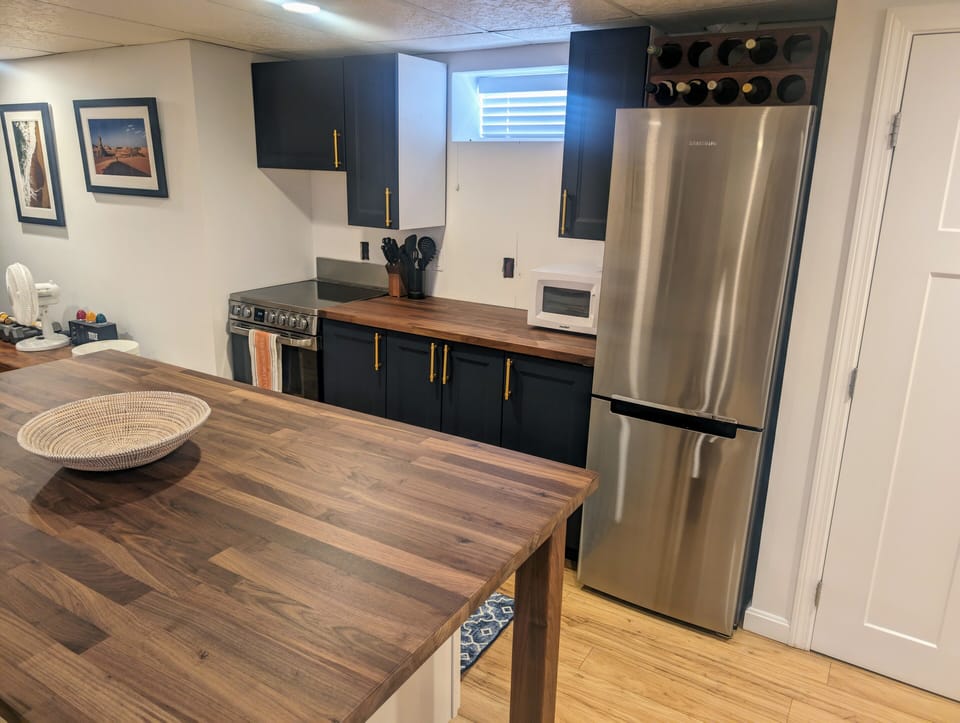 New kitchen in 2023 - the sink and backsplash will be installed by April 2024