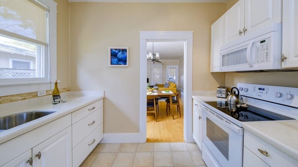Kitchen Convenient to Dining Table