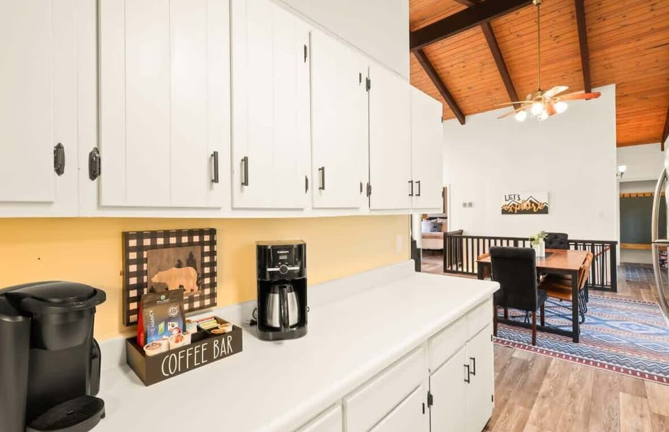 Complimentary Coffee and Tea Bar