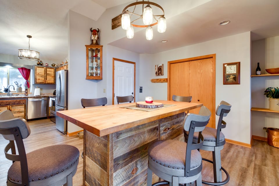 Dining Area | 1st Floor | Dining Table | Dishware/Flatware