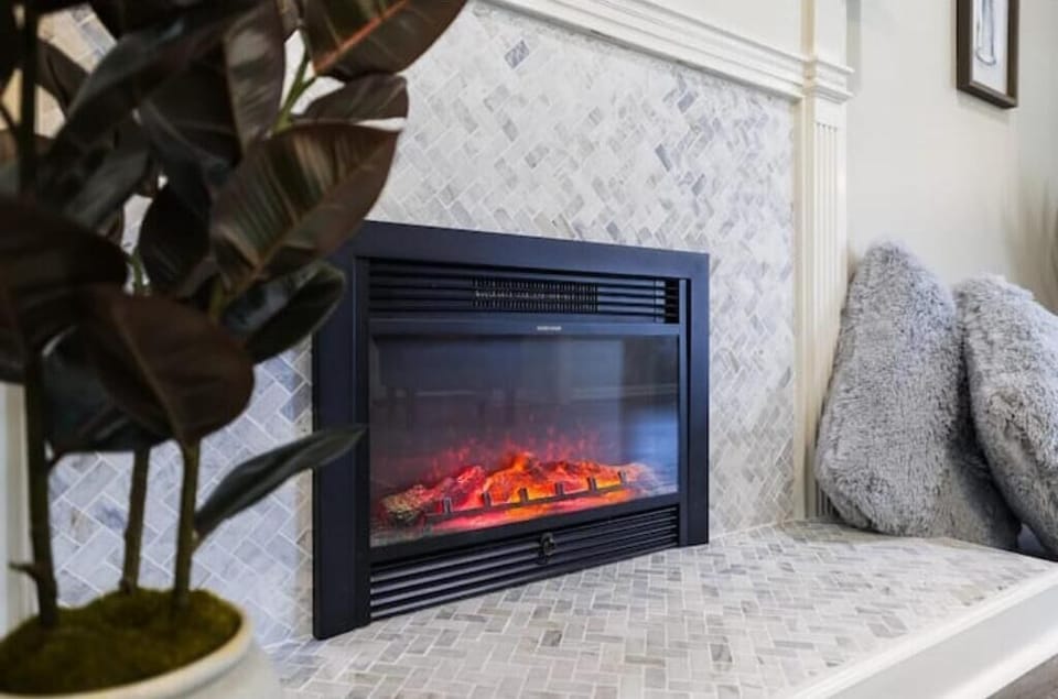 electric fireplace with heat 
