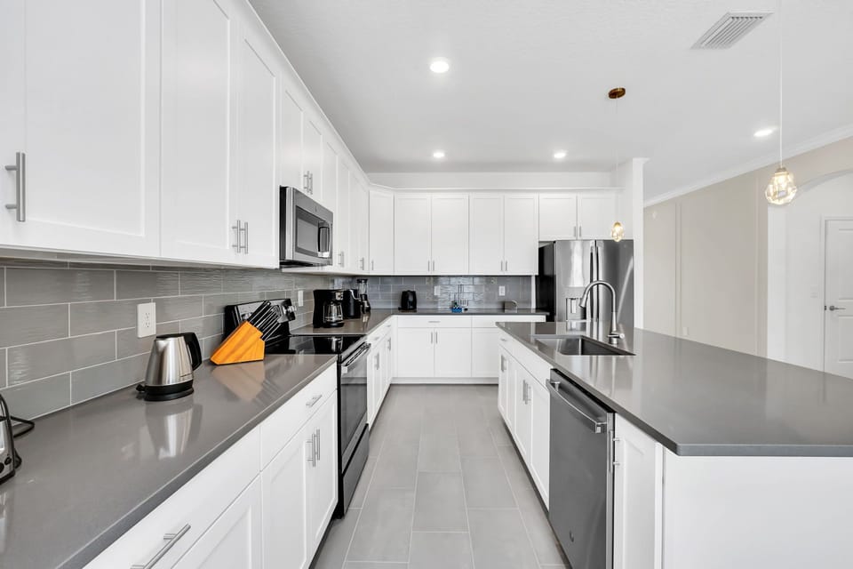 7-web-or-mls-8944-takeaway-wy