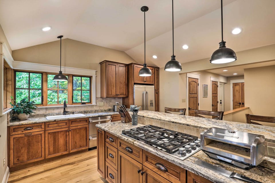 Gourmet Kitchen with Granite Countertops and Stainless Appliances