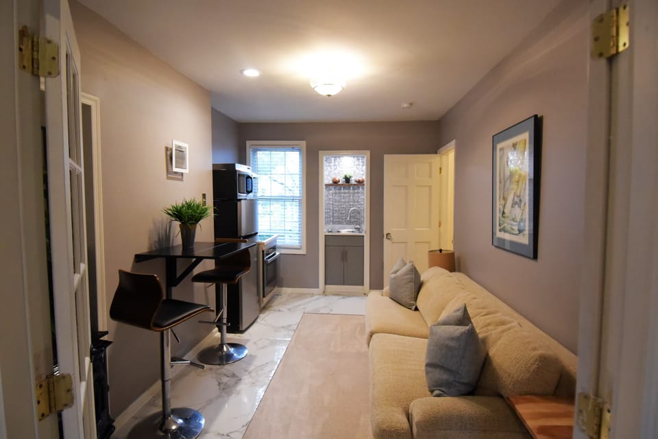 Relax together in the 1st floor lounge
