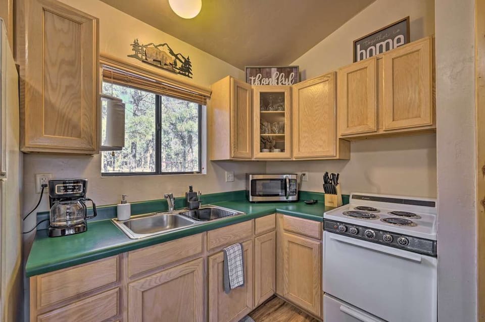 Fully equipped kitchen