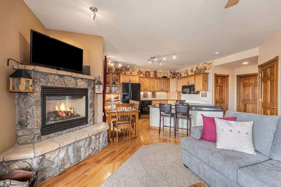 Gas fireplace for use in living room.