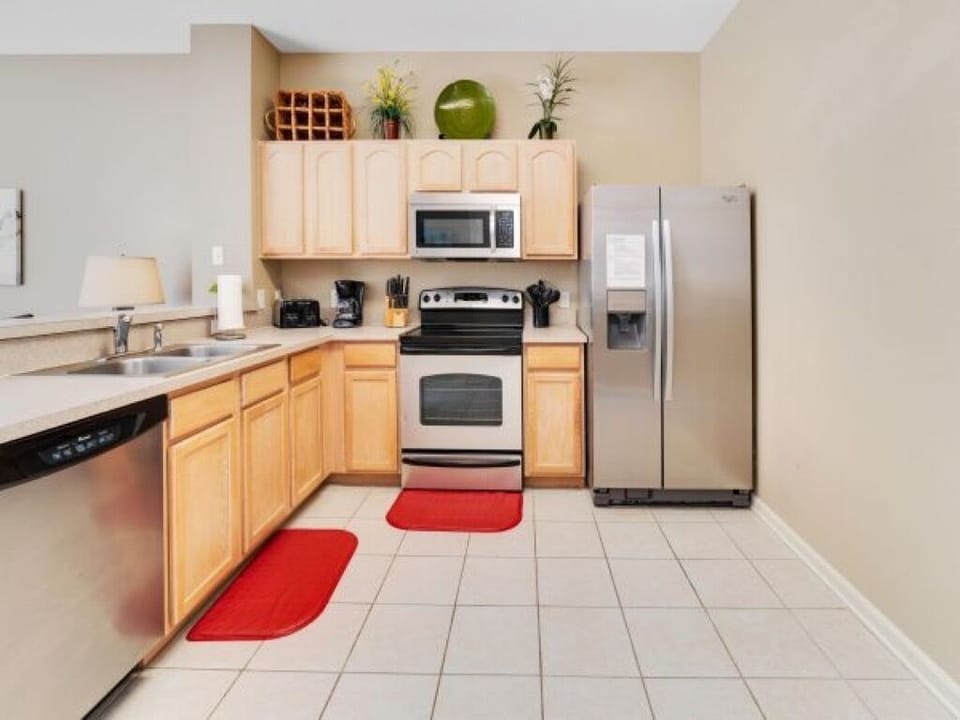 Kitchen 1st fl