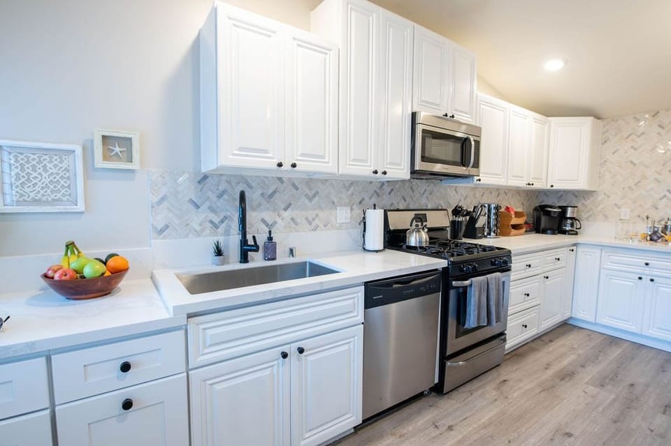 Create culinary delights in our fully-equipped kitchen. Cook up a storm and enjoy dining experiences at home.