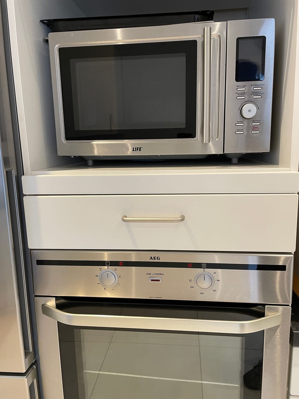 Microwave