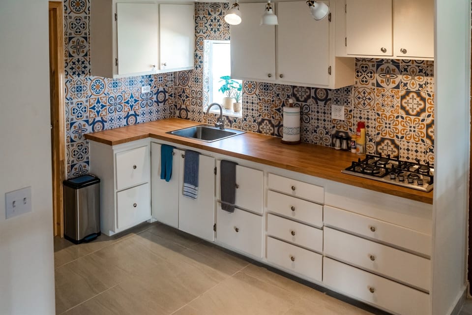 Fully stocked Kitchen
