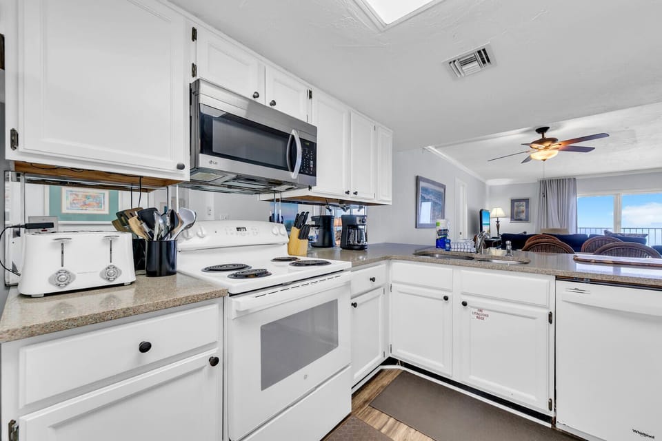 Kitchen has all you need