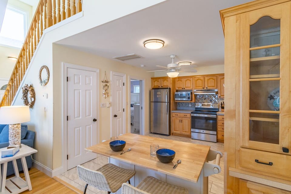Mid Level Kitchen