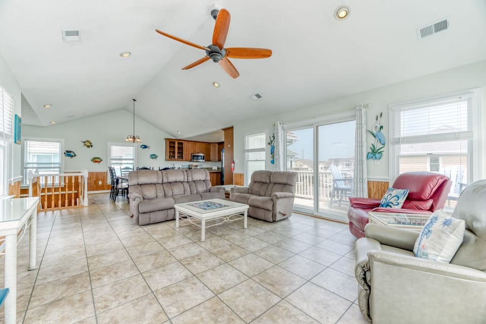 Top Level Living Area