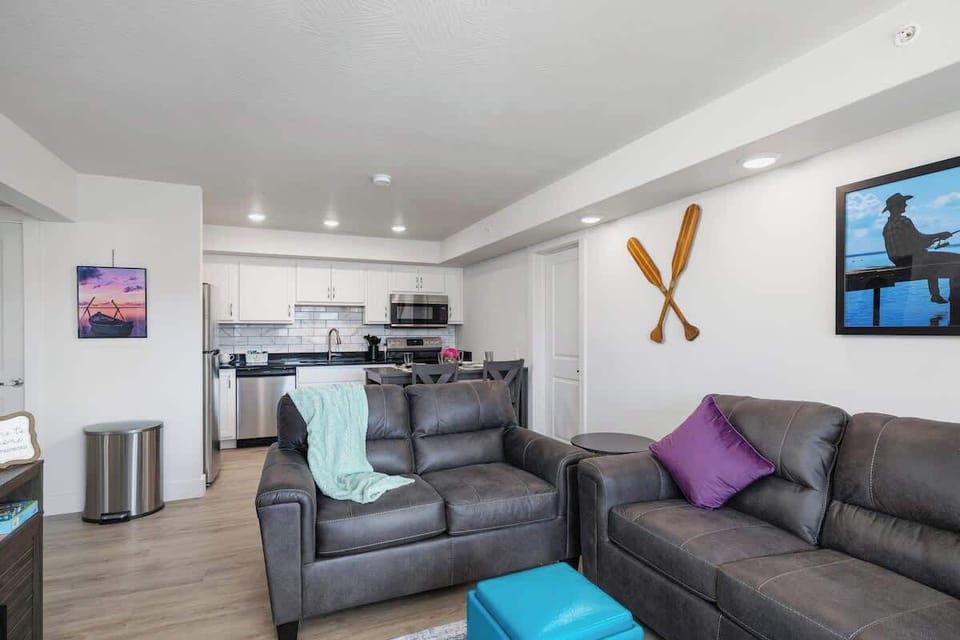 Gorgeous condo with everything you need to enjoy your family