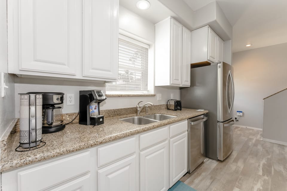 Everything you need to prepare your favorite family dishes is within arms reach! The only thing missing is the fresh produce from Blue Marlin!