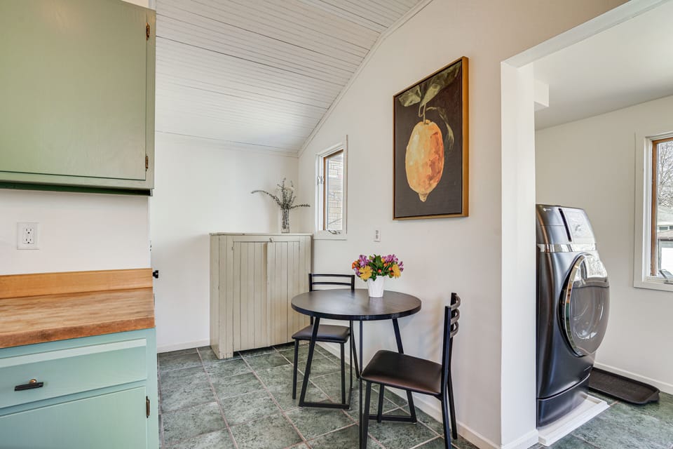 In-Unit Laundry | 1st Floor