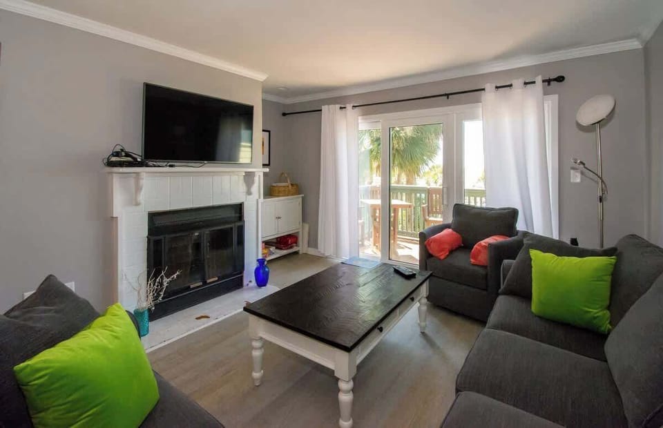 Open concept dining area and living room