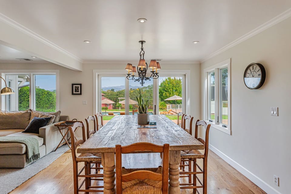 Dinning Room 