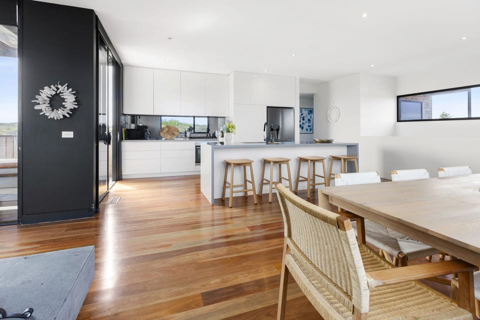 Upstairs - Kitchen/dining