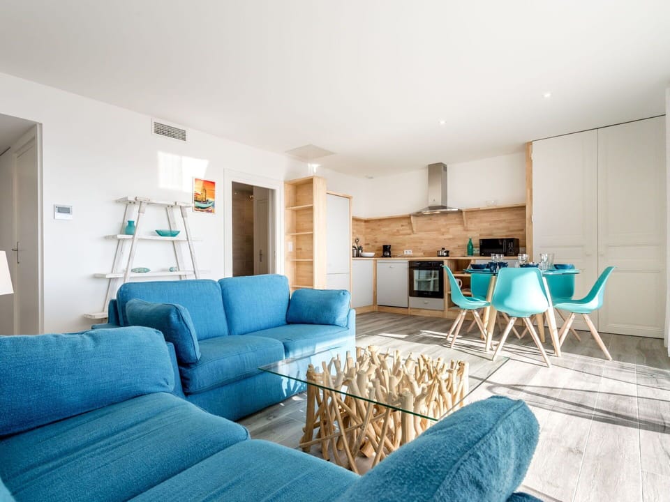 Couch, Furniture, Table, Property, Azure, Building, Comfort, Living Room, Interior Design, Lighting