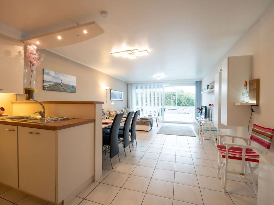 Furniture, Cabinetry, Building, Chair, Table, Houseplant, Flooring, Floor, Kitchen, Living Room