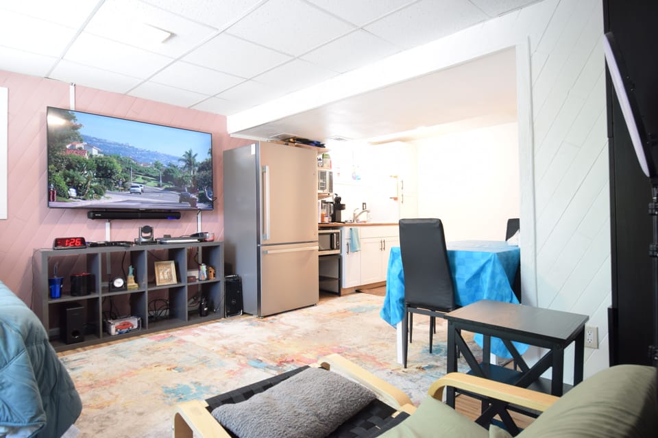 Relax and watch TV or stay connected. Remote work and family via the internet.