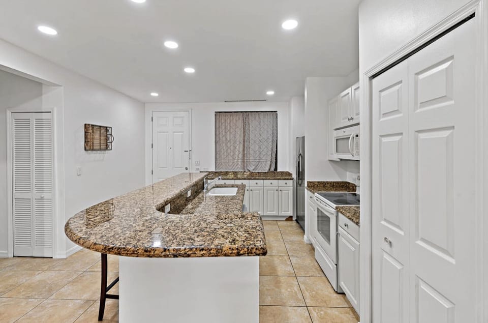 Fully stocked kitchen
