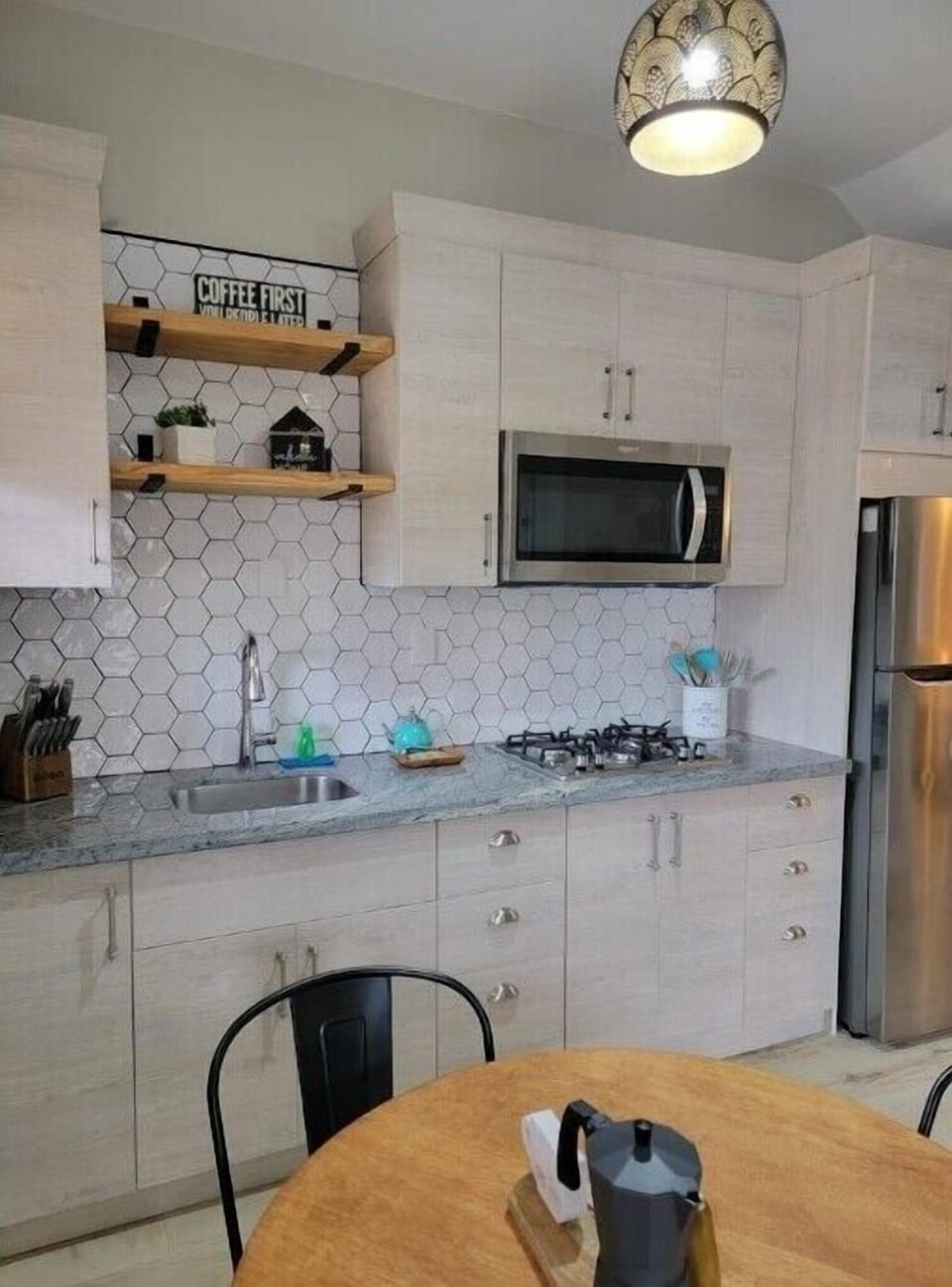 Private kitchen