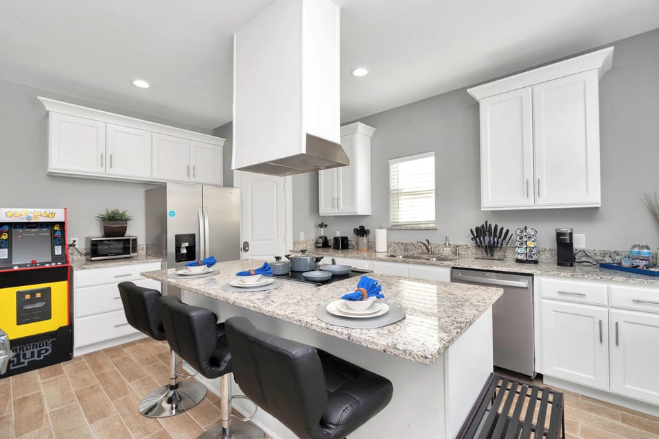 Kitchen Fully Stock (1)