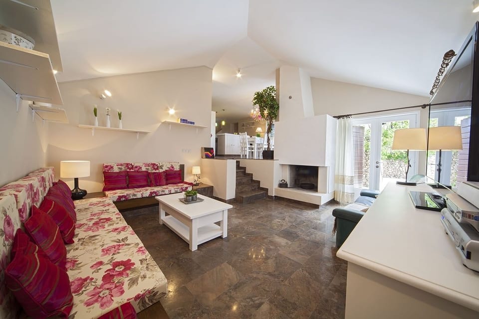 Living room 1