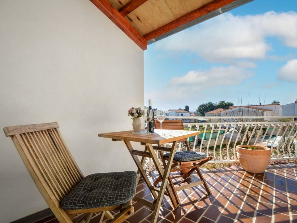 Table, Furniture, Property, Sky, Chair, Cloud, Wood, Flowerpot, Lighting, Outdoor Table