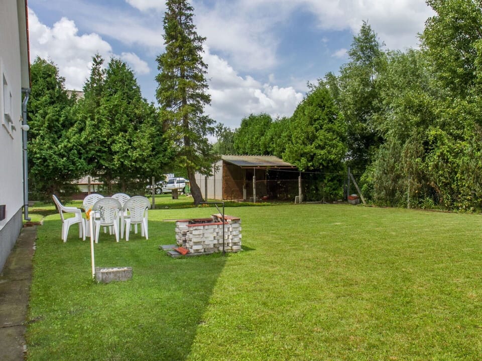 Cloud, Plant, Sky, Furniture, Chair, Tree, Table, Land Lot, Natural Landscape, Grass
