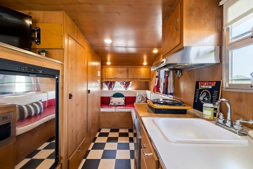 Kitchenette
