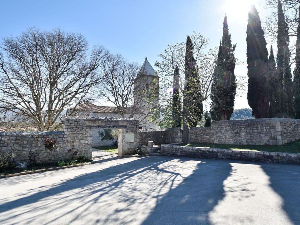 Sky, Tree, Plant, Blue, Road Surface, Sunlight, Building, Freezing, Grass, Snow