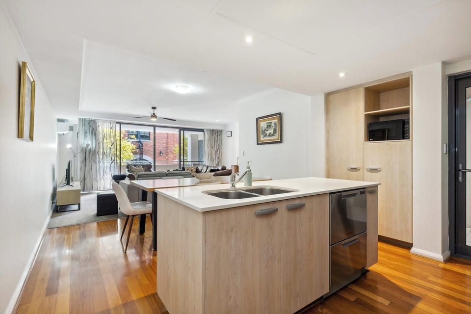Another Kitchen shot